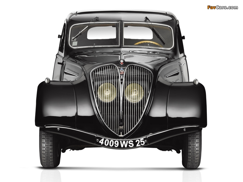 Peugeot 402 Limousine 1935–42 images (800 x 600)