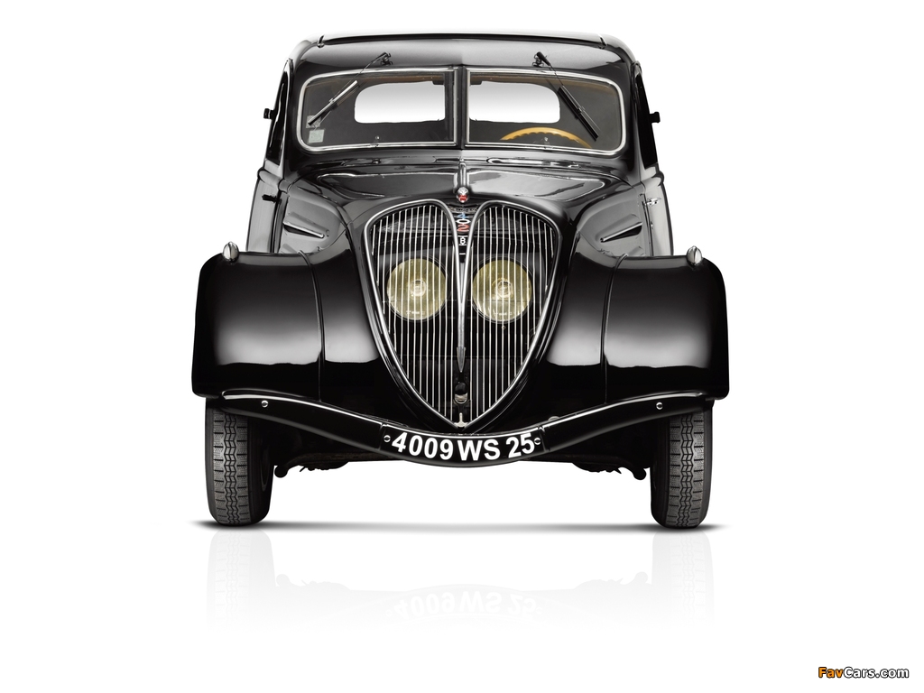 Peugeot 402 Limousine 1935–42 photos (1024 x 768)