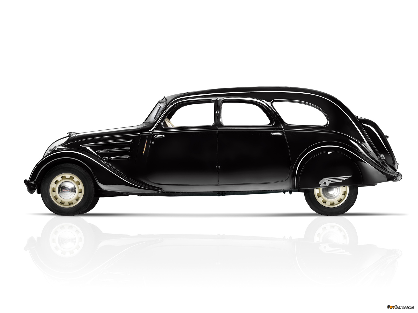 Peugeot 402 Limousine 1935–42 wallpapers (1600 x 1200)