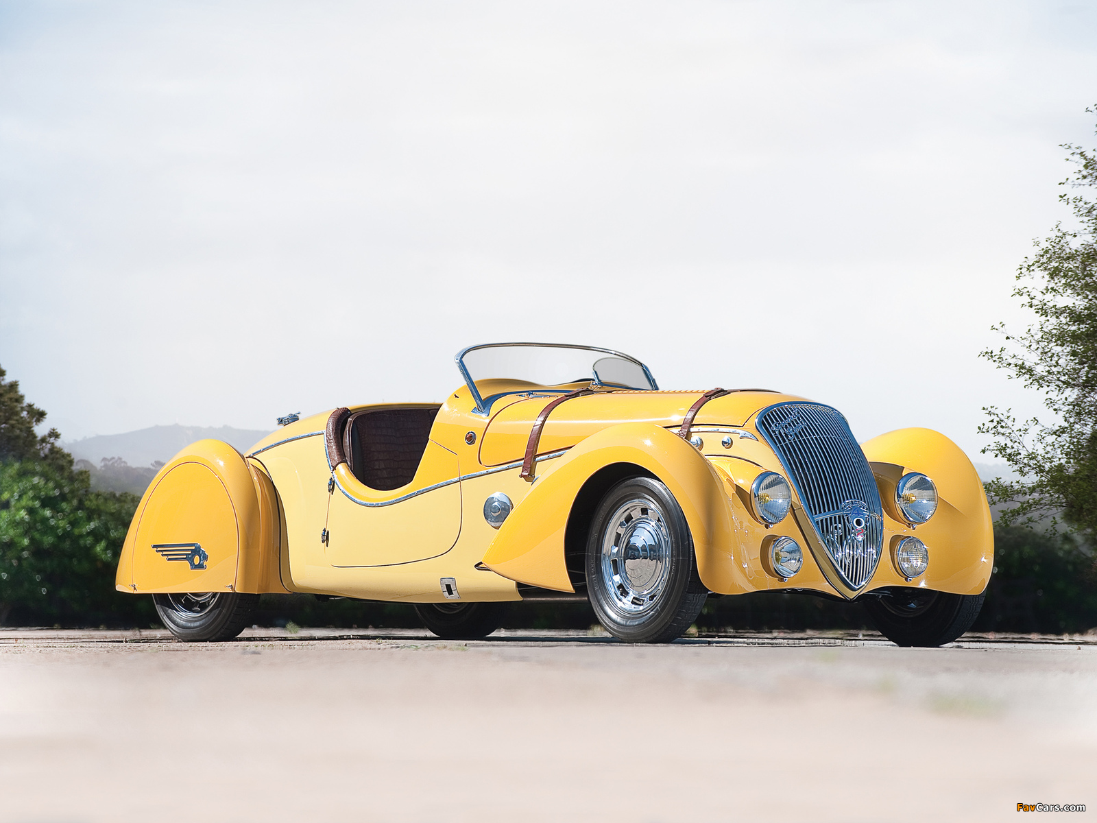 Pictures of Peugeot 402 Darlmat Special Sport Roadster 1937–38 (1600 x 1200)