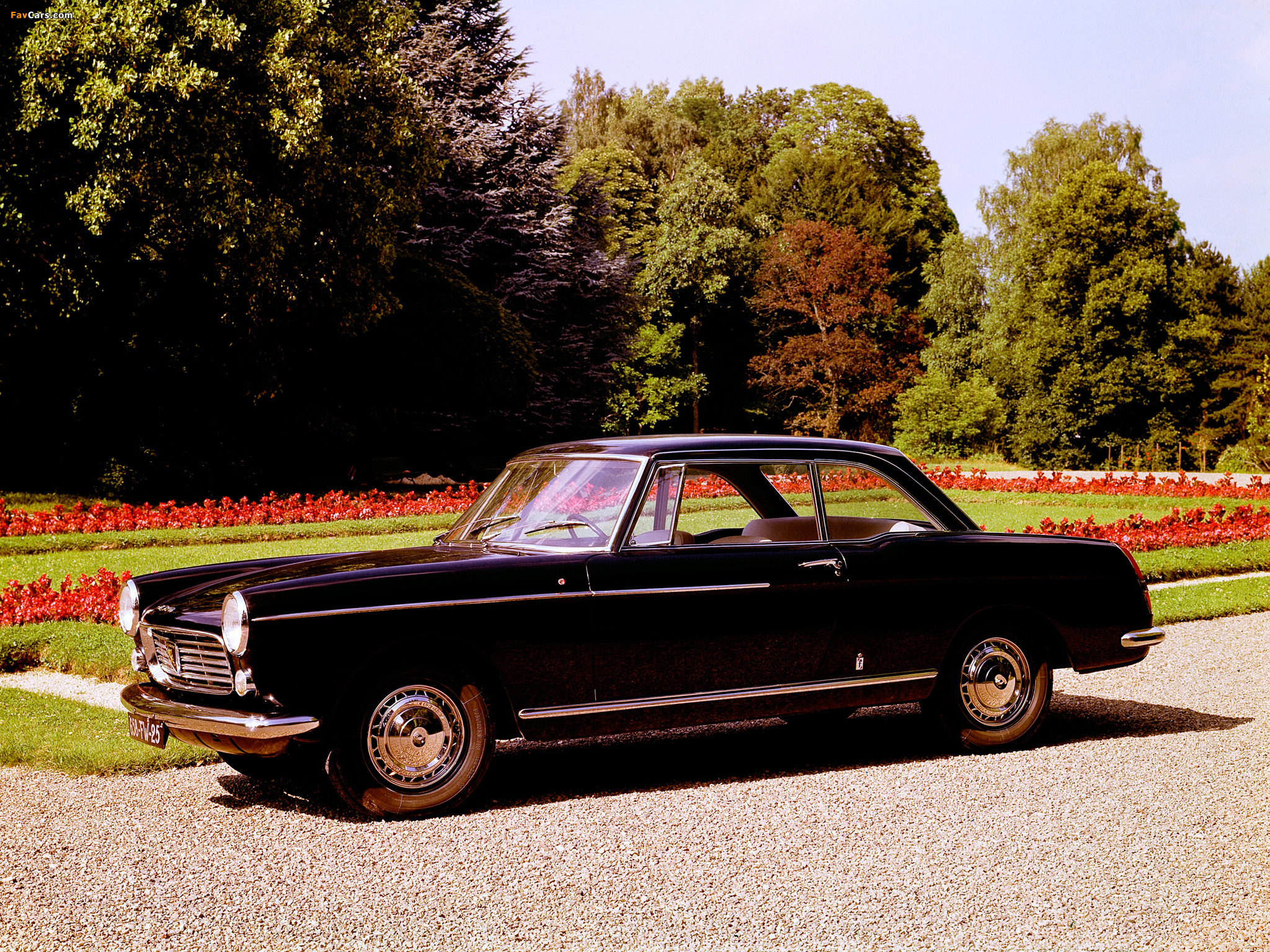 Peugeot 404 Coupe 1960–78 wallpapers (2048 x 1536)