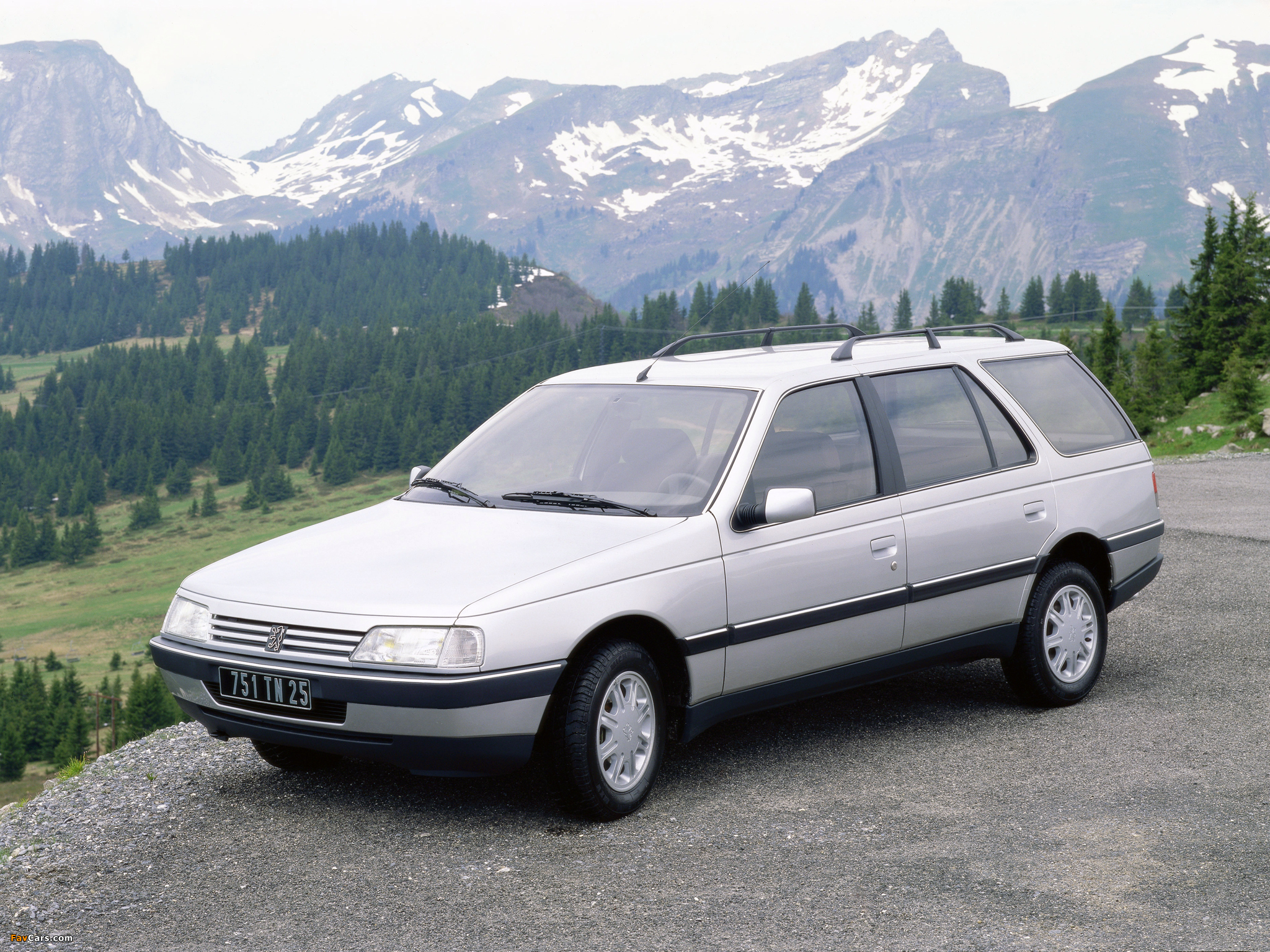 Peugeot 405 Break 1988–96 wallpapers (2048 x 1536)