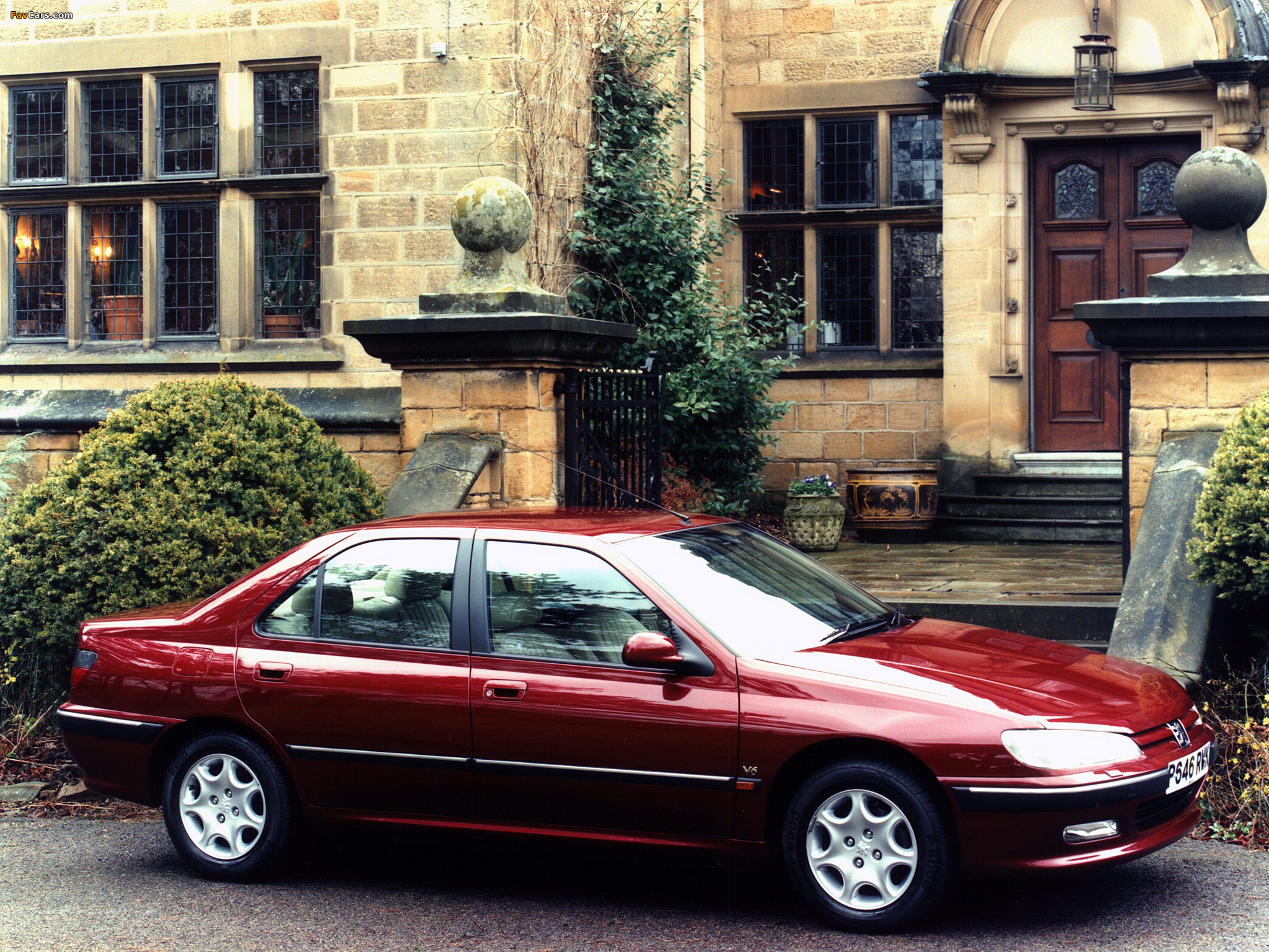 Peugeot 406 Sedan UK-spec 1995–99 pictures (2048 x 1536)