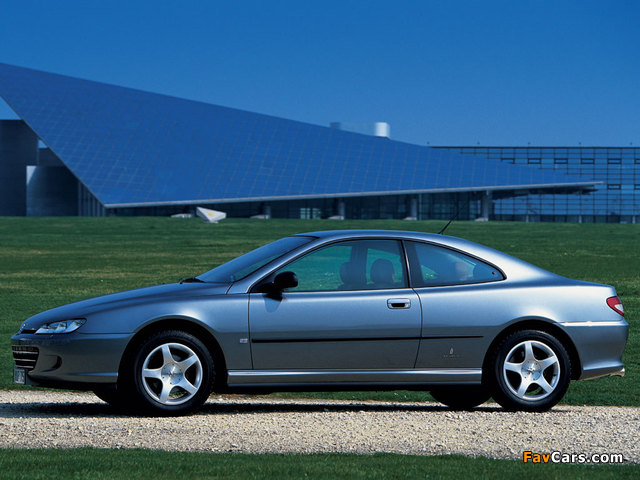 Pictures of Peugeot 406 Coupe 2003–04 (640 x 480)
