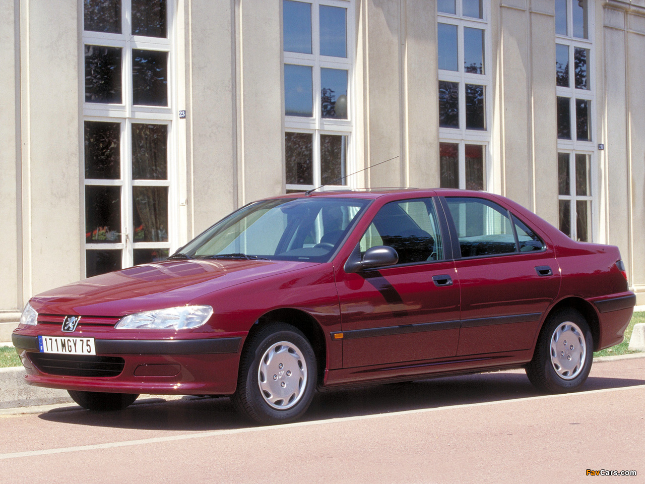 Peugeot 406 Sedan 1995–99 wallpapers (1280 x 960)