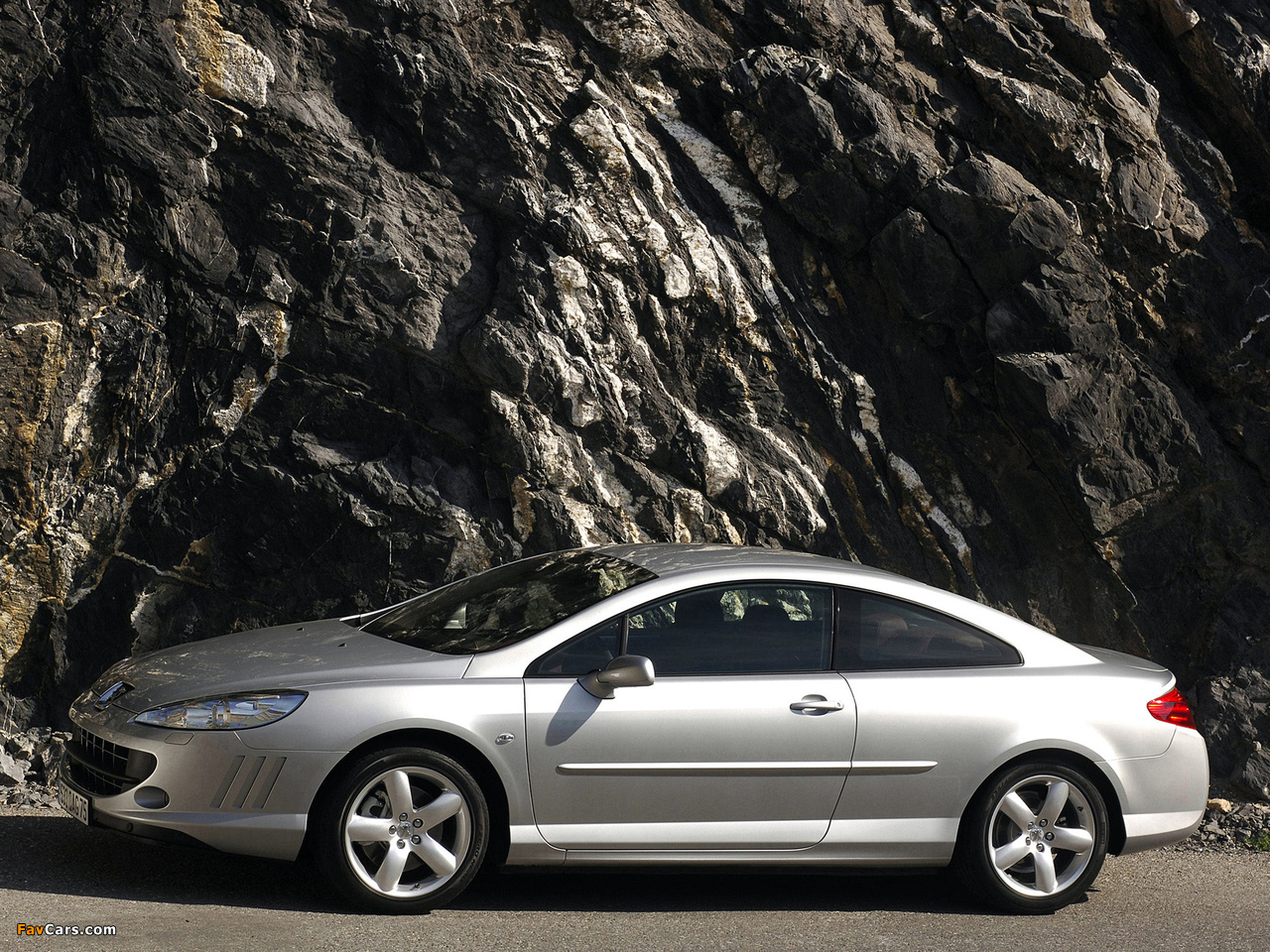 Photos of Peugeot 407 Coupe 2005–10 (1280 x 960)