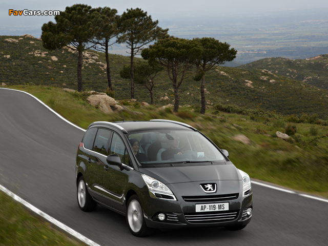Peugeot 5008 2009 pictures (640 x 480)