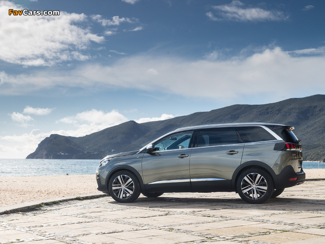 Pictures of Peugeot 5008 GT 2017 (640 x 480)