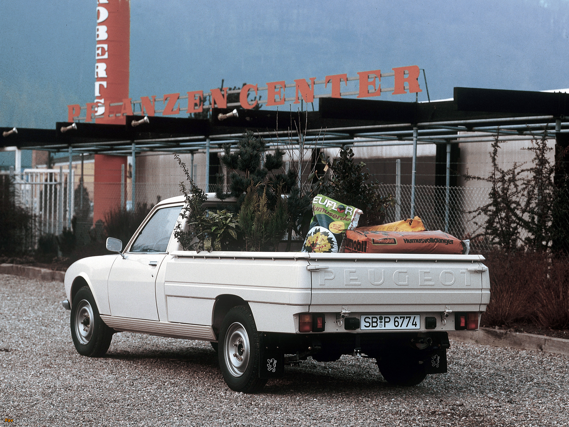 Peugeot 504 Pickup 1972–93 wallpapers (1920 x 1440)