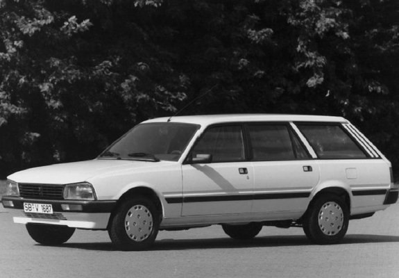 Peugeot 505 Break 1982–93 images