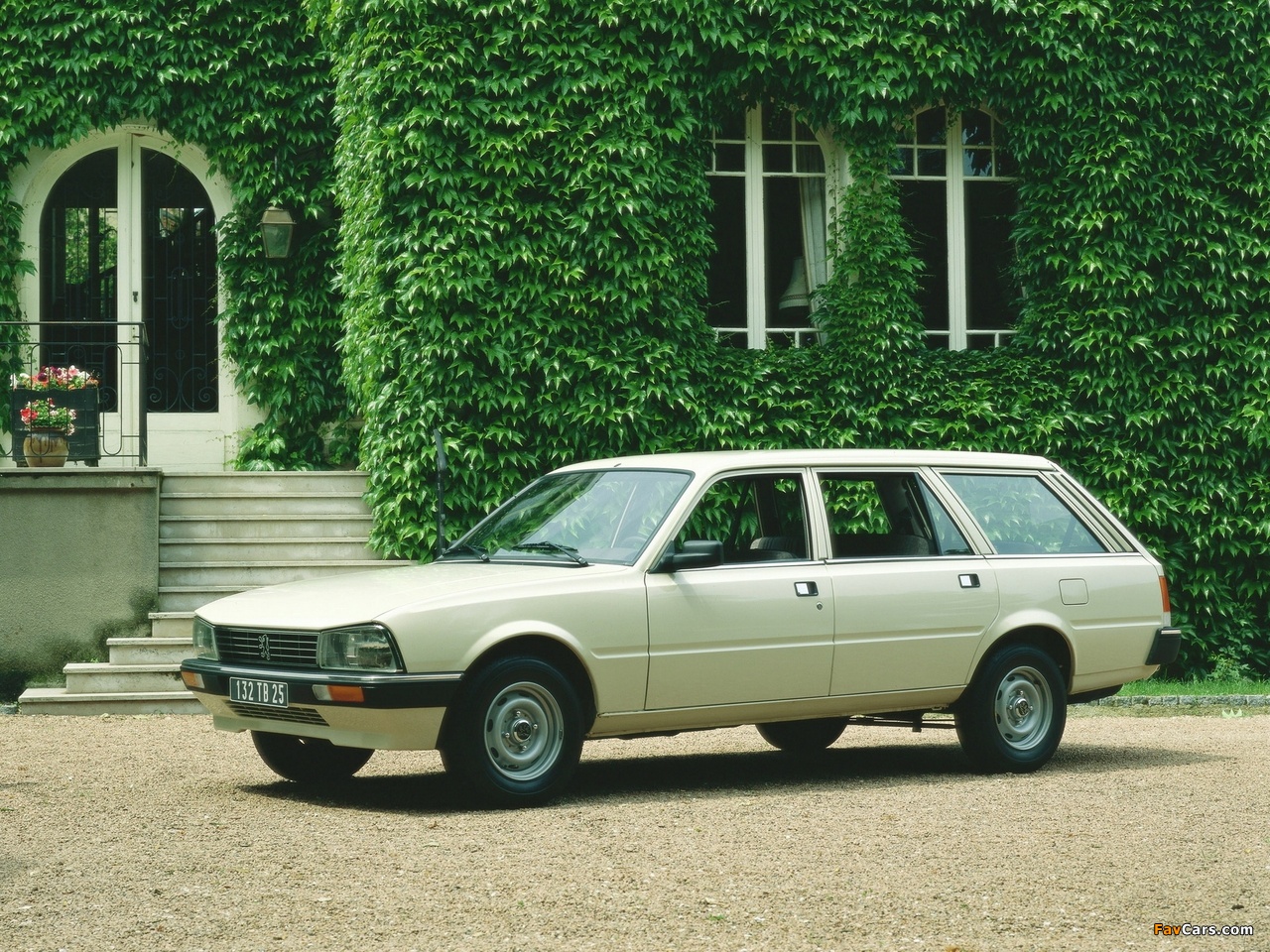 Peugeot 505 Break 1982–93 photos (1280 x 960)