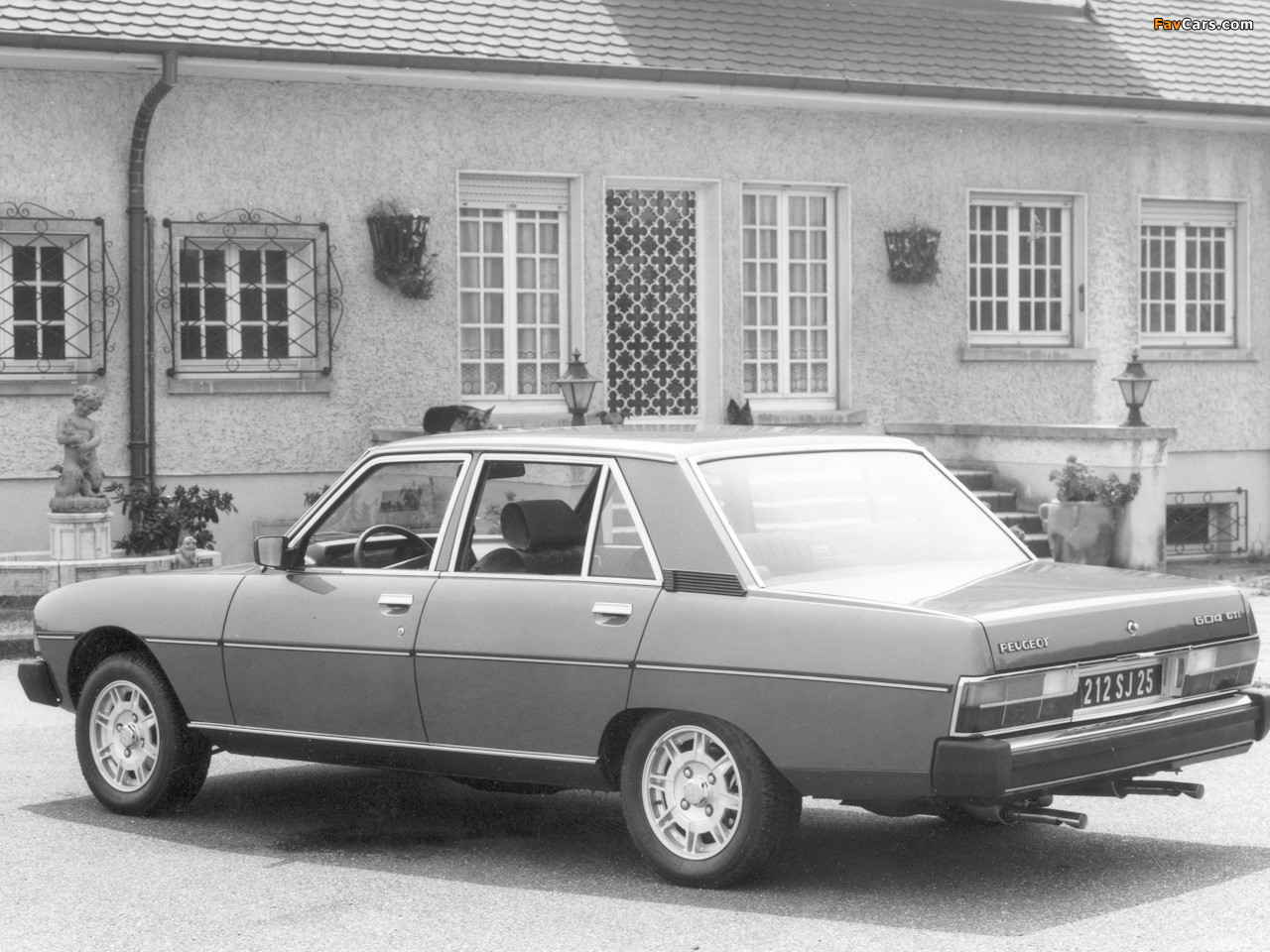 Peugeot 604 1975–85 images (1280 x 960)