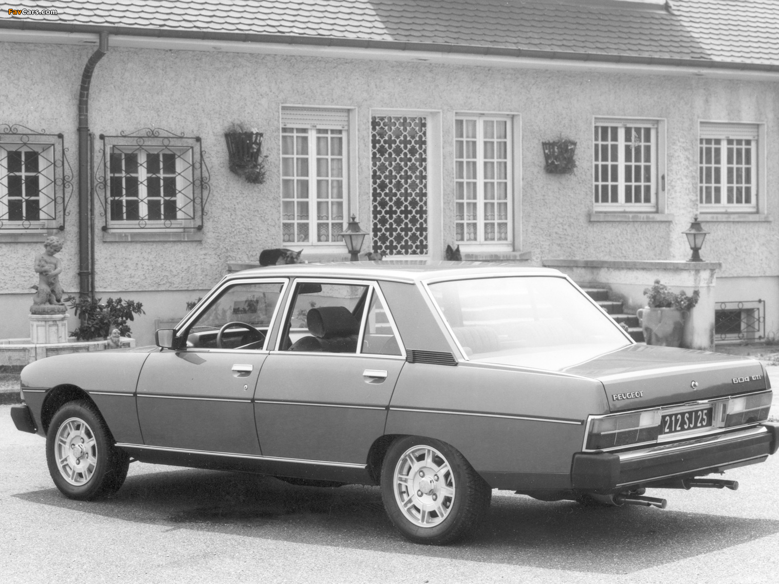 Peugeot 604 1975–85 images (1600 x 1200)
