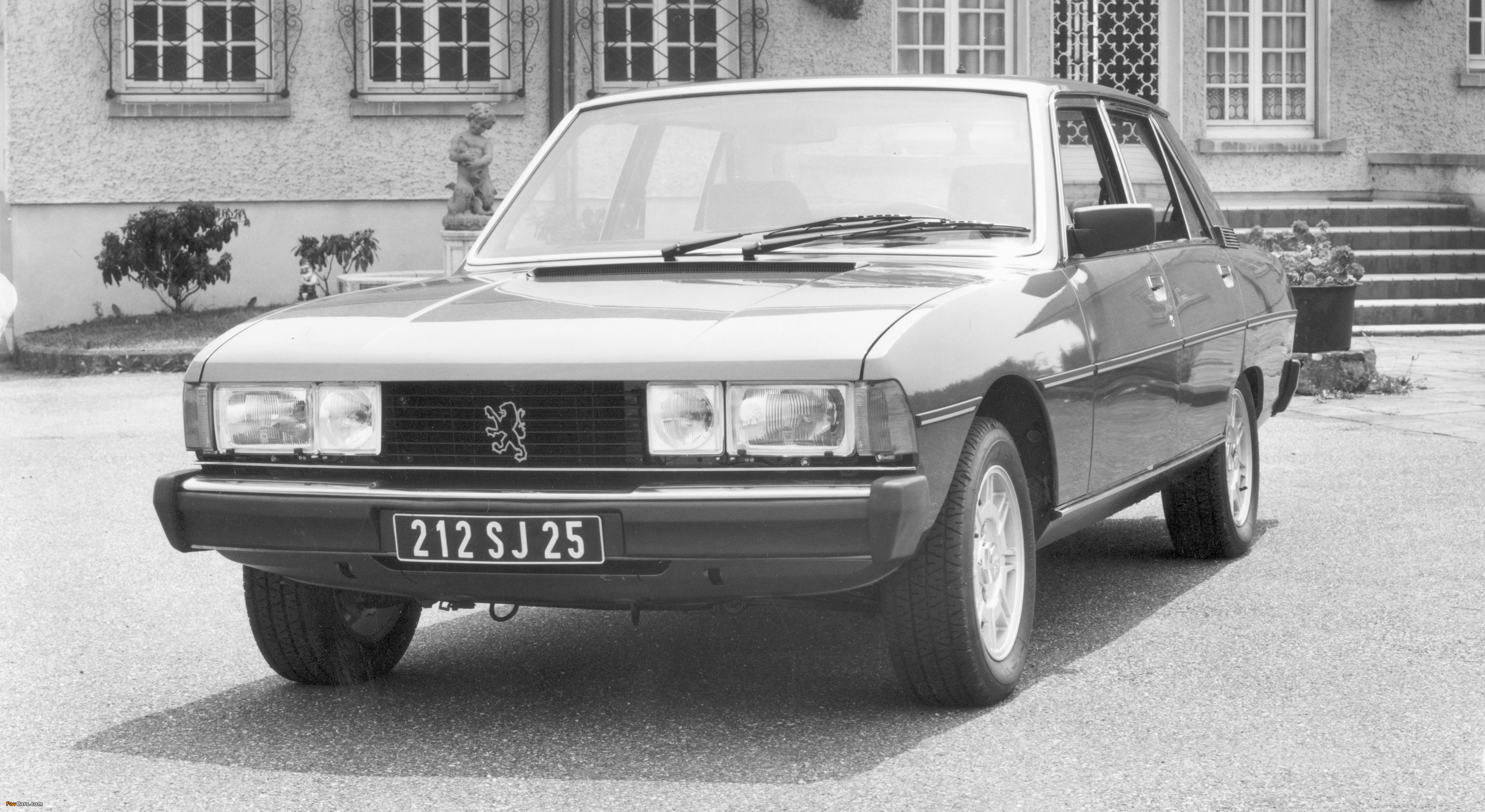 Pictures of Peugeot 604 1975–85 (4096 x 2240)