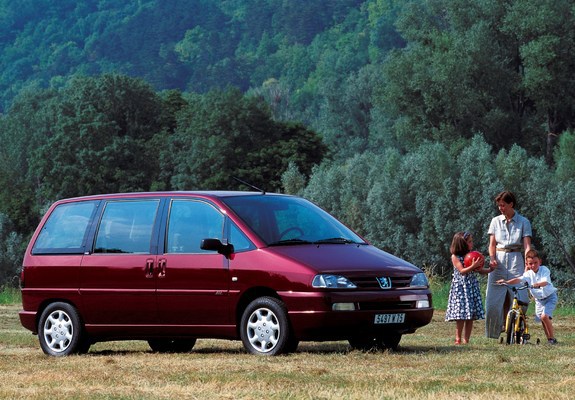 Photos of Peugeot 806 1998–2002