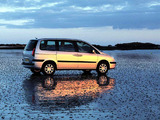 Peugeot 807 2002–07 photos