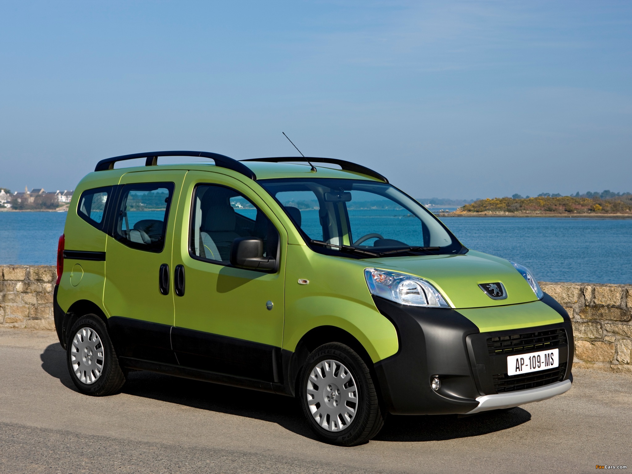 Peugeot Bipper Tepee 2008 wallpapers (2048 x 1536)