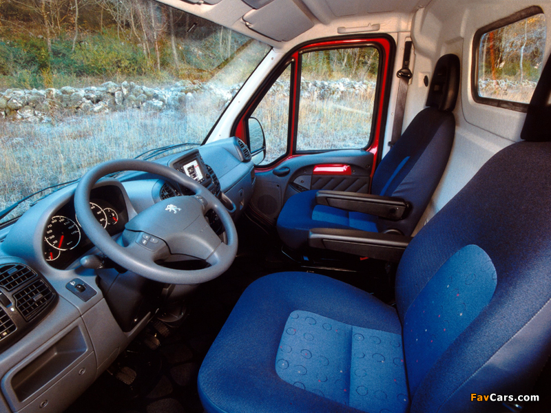Peugeot Boxer Van 2002–06 pictures (800 x 600)