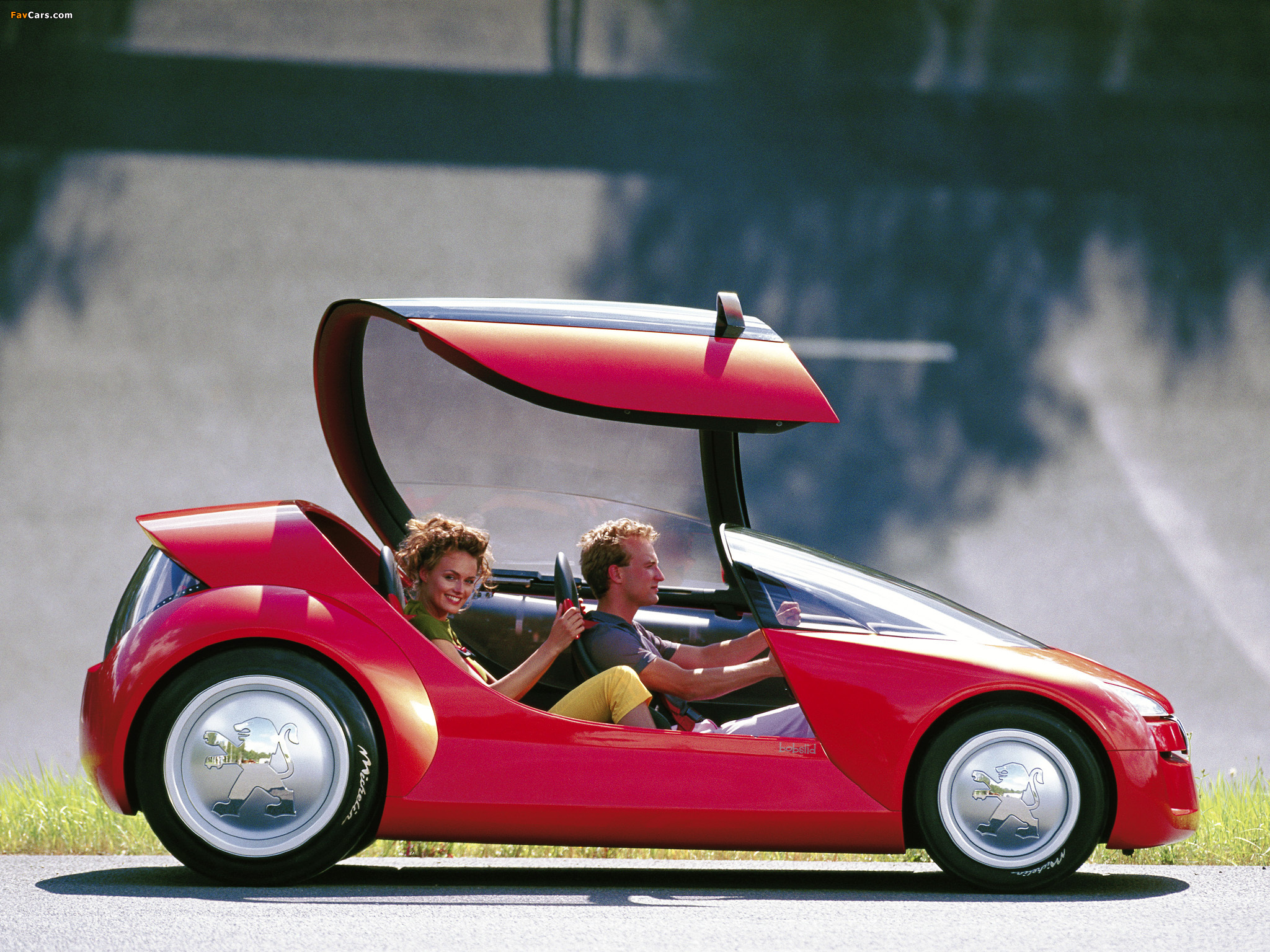 Images of Peugeot Bobslid Concept 2000 (2048 x 1536)