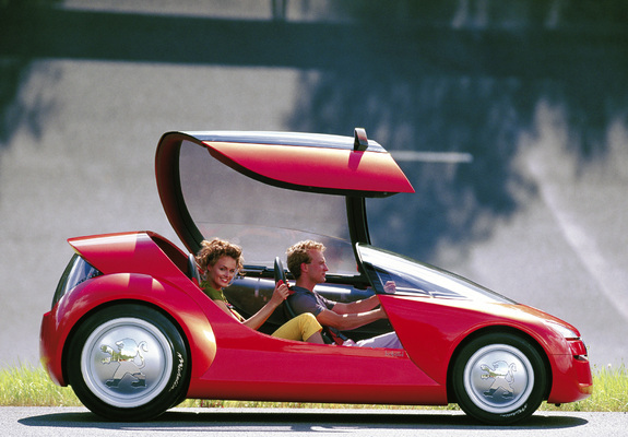 Images of Peugeot Bobslid Concept 2000