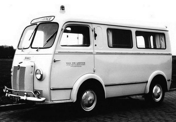 Peugeot D4B Ambulance 1960–65 wallpapers