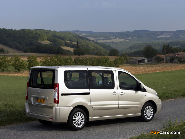 Images of Peugeot Expert Tepee 2007–12 (640 x 480)