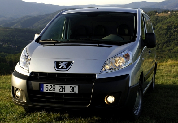 Peugeot Expert Van 2007–12 images