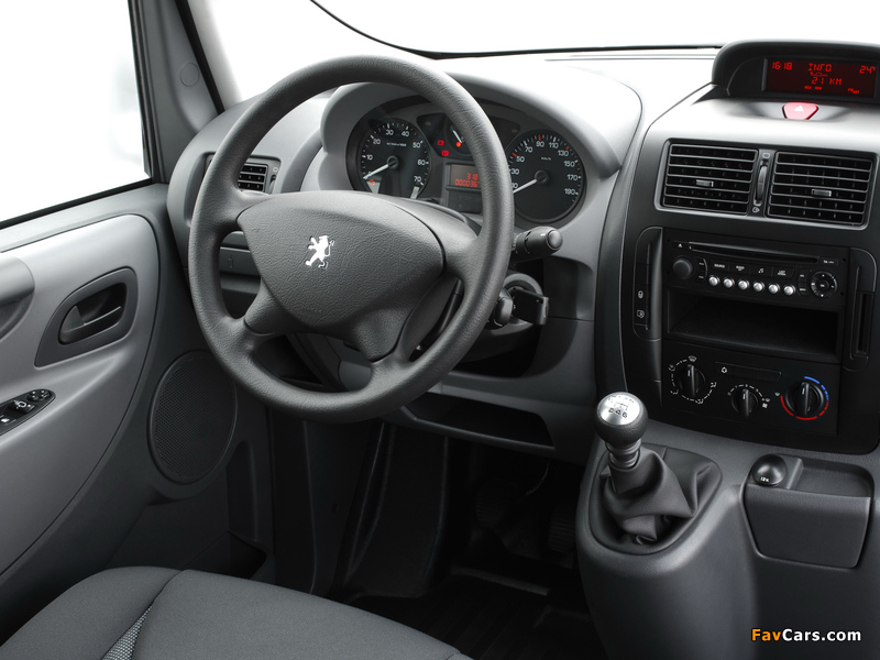 Peugeot Expert Van 2007–12 photos (800 x 600)