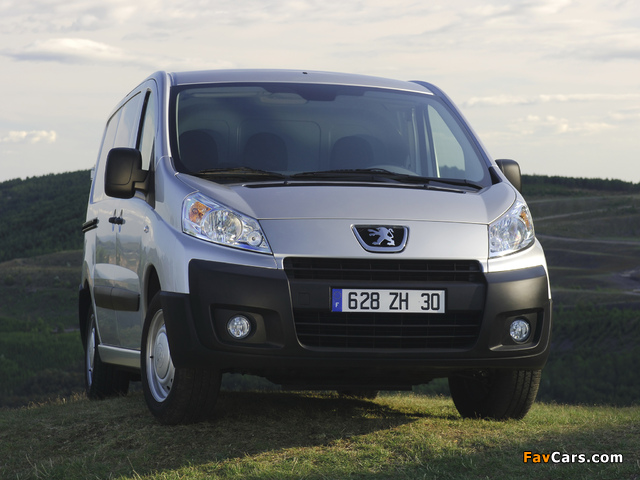 Photos of Peugeot Expert Van 2007–12 (640 x 480)