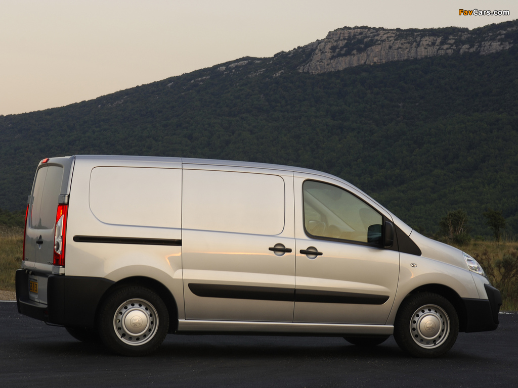 Pictures of Peugeot Expert Van 2007–12 (1024 x 768)