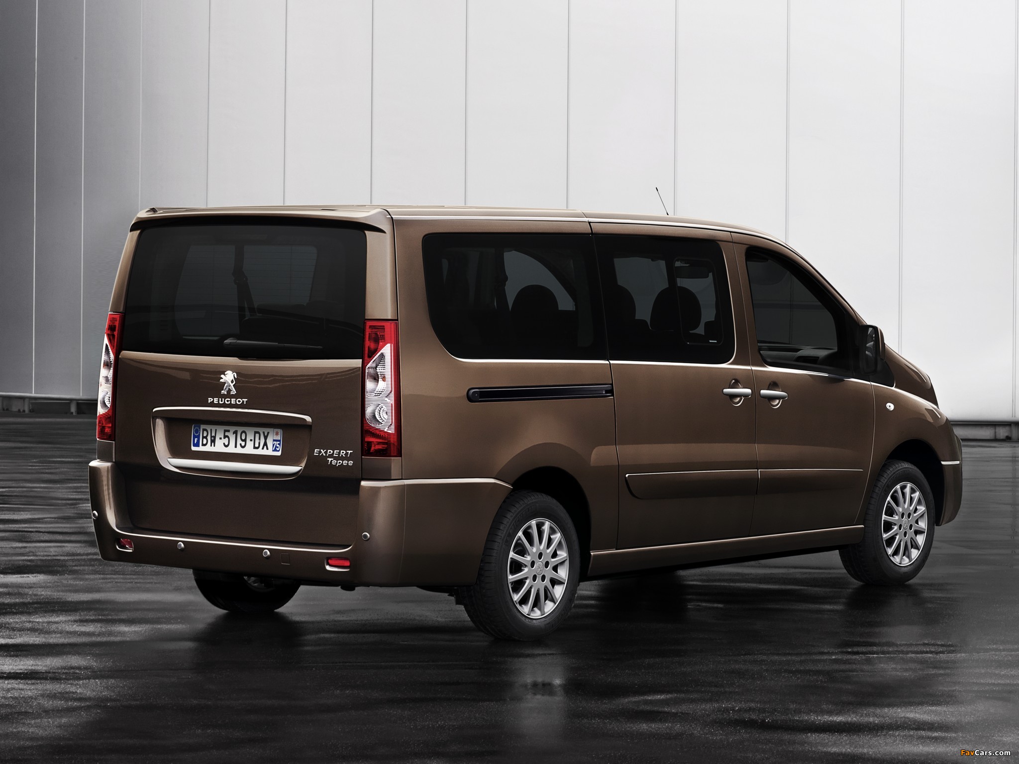 Pictures of Peugeot Expert Tepee 2012 (2048 x 1536)