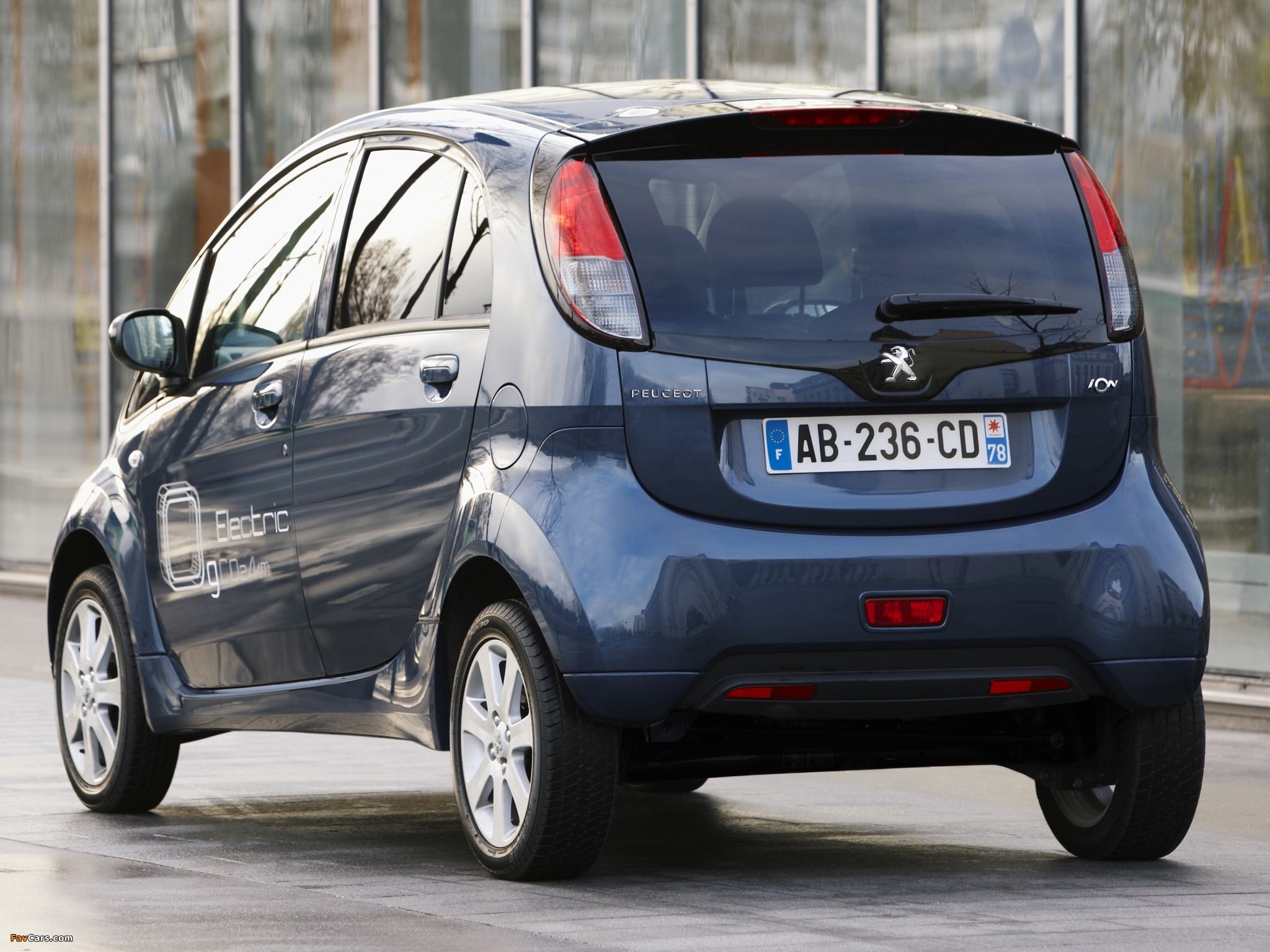Peugeot iOn EV 2009 images (2048 x 1536)