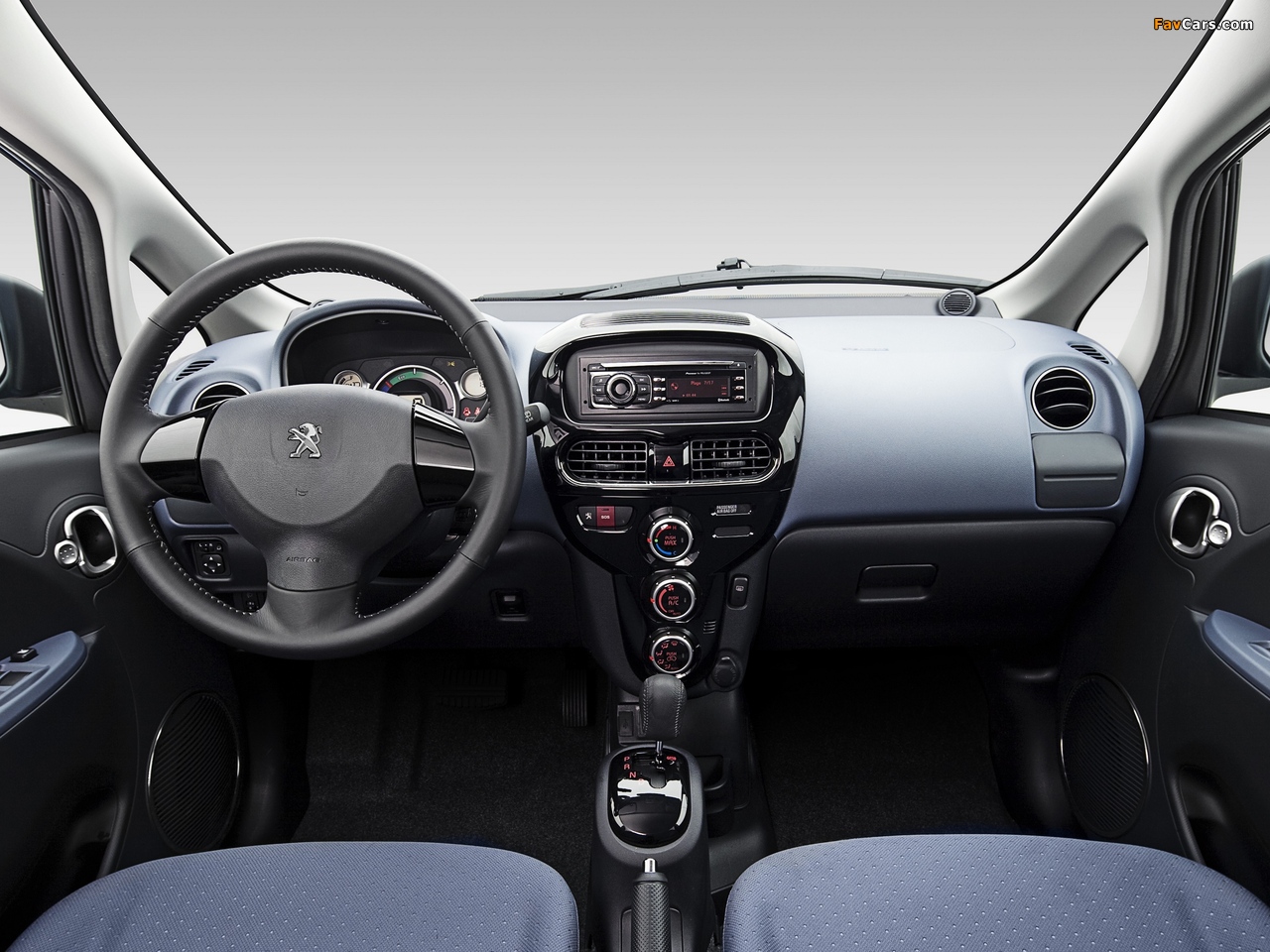 Photos of Peugeot iOn EV 2009 (1280 x 960)