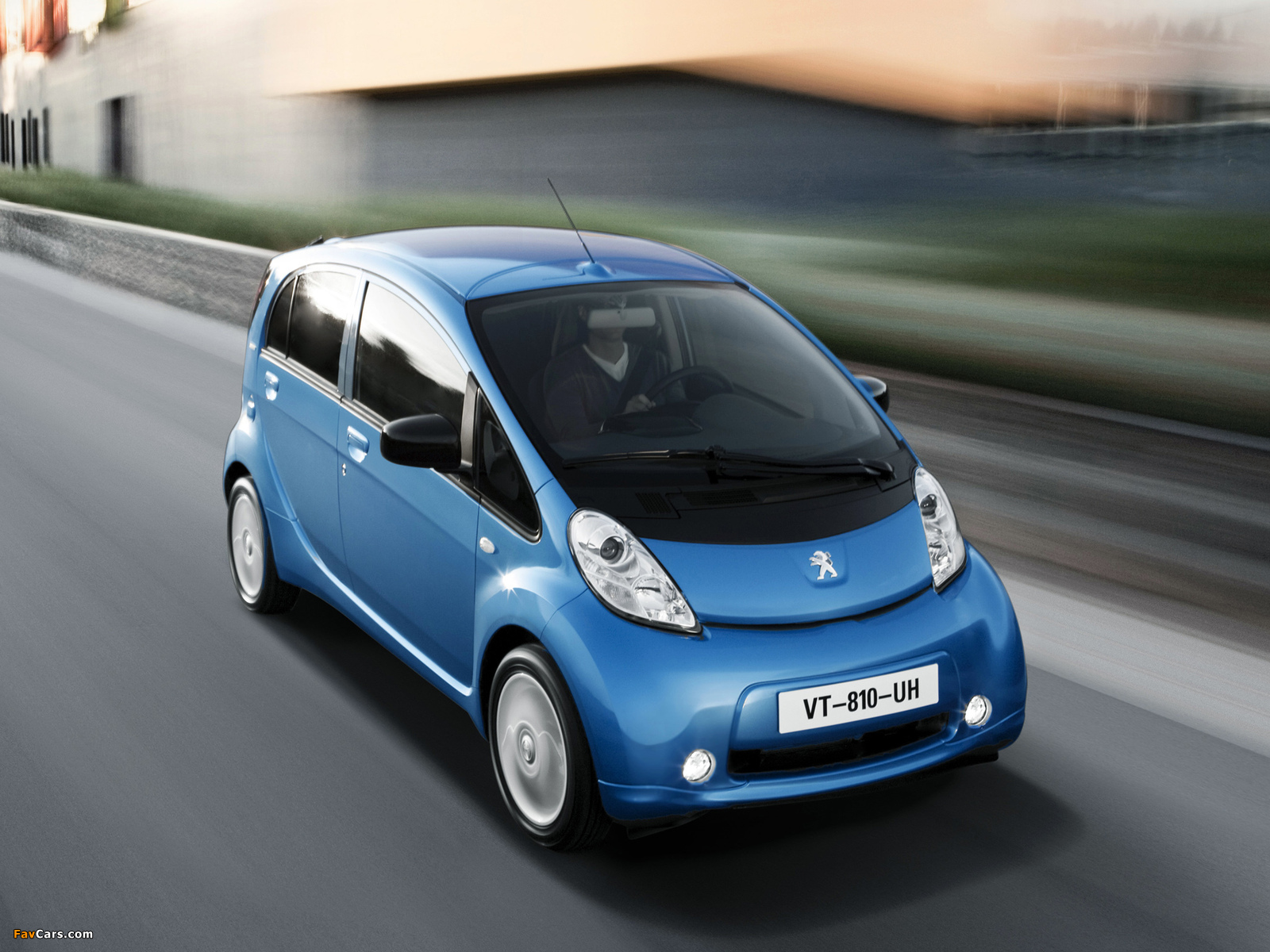 Pictures of Peugeot iOn EV 2009 (1600 x 1200)