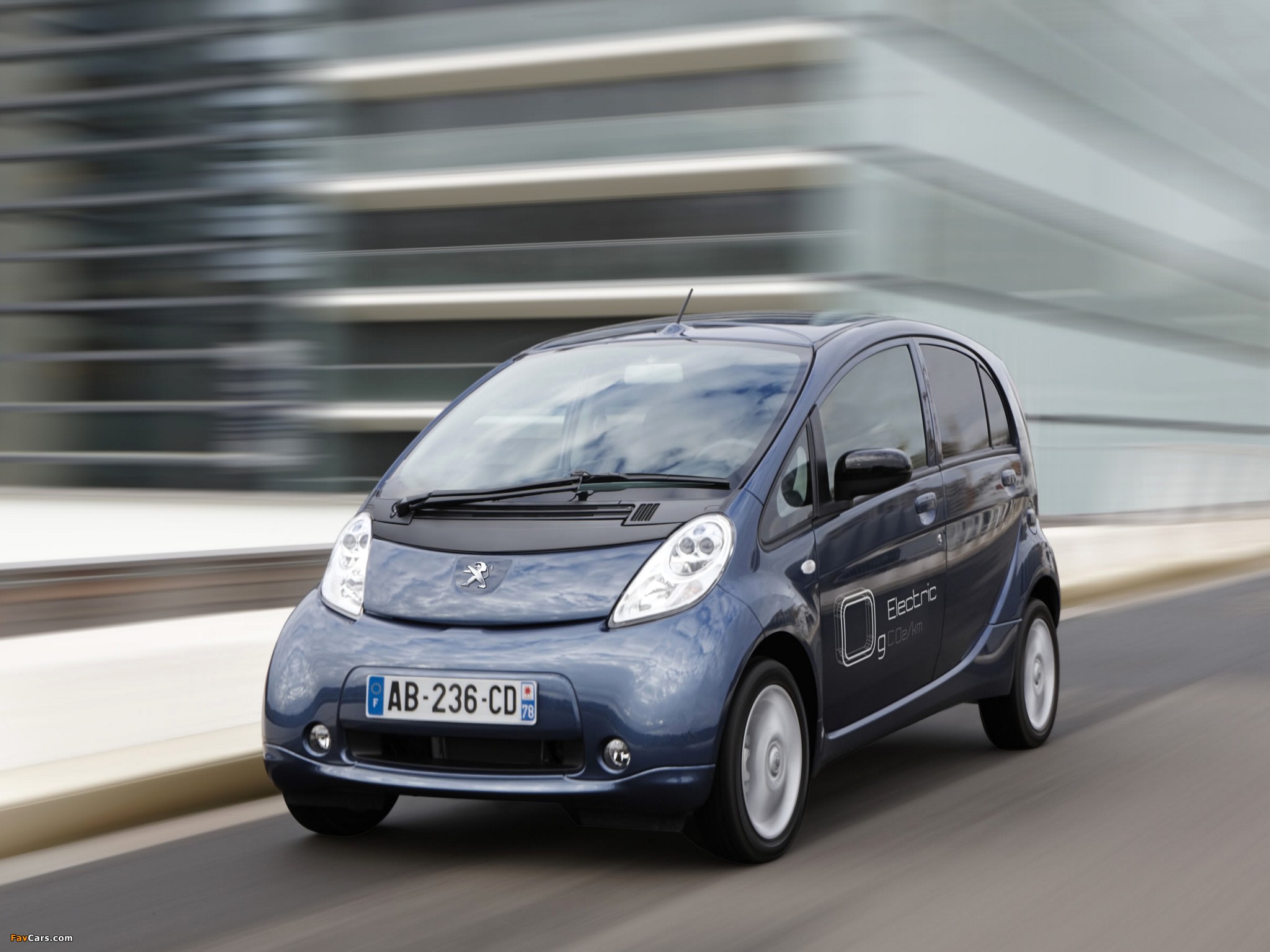 Pictures of Peugeot iOn EV 2009 (2048 x 1536)