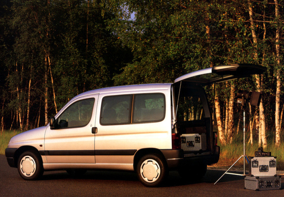 Peugeot Partner 1996–2002 photos