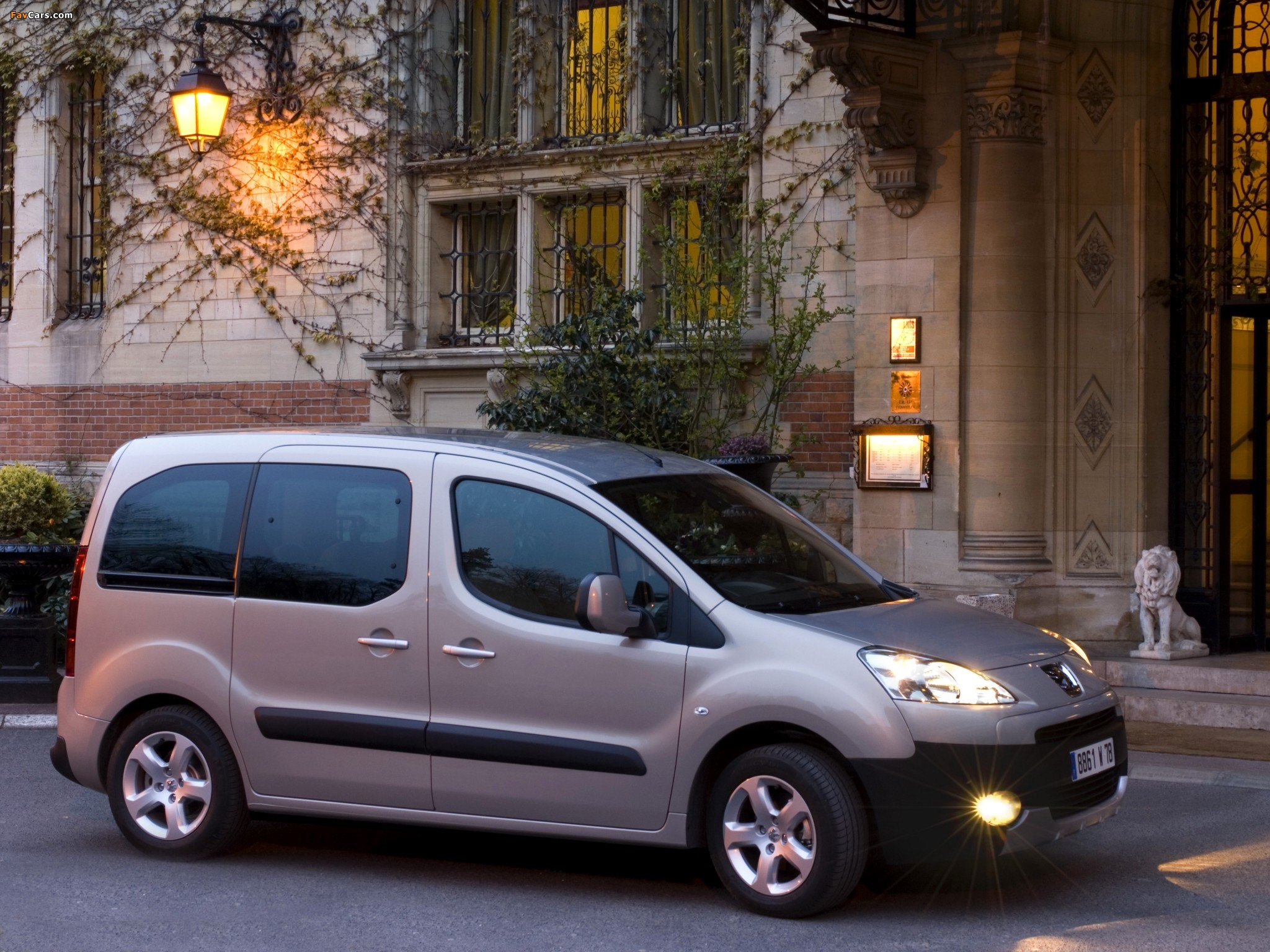 Peugeot Partner Tepee 2008–12 images (2048 x 1536)
