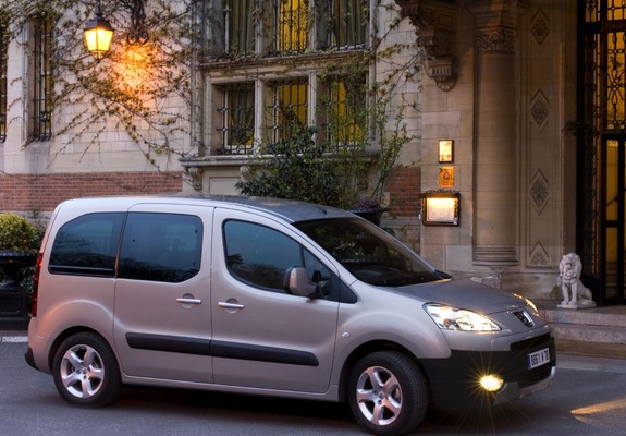 Peugeot Partner Tepee 2008–12 images