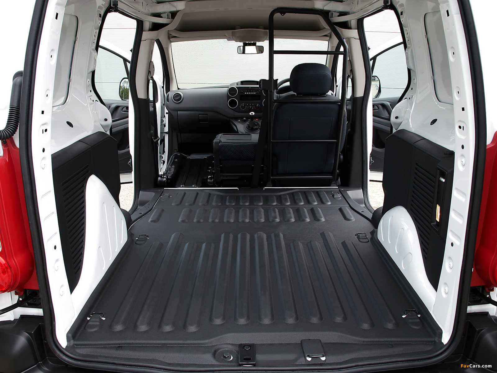 Peugeot Partner Van UK-spec 2008–12 photos (1600 x 1200)