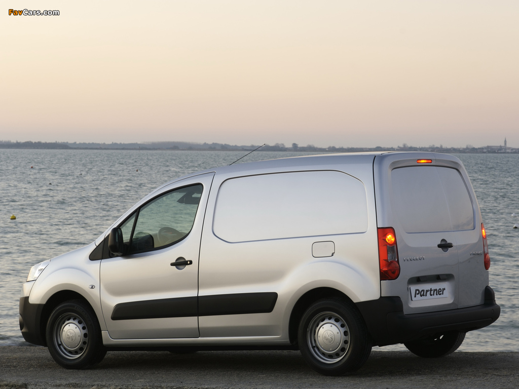 Peugeot Partner Van 2008–12 photos (1024 x 768)