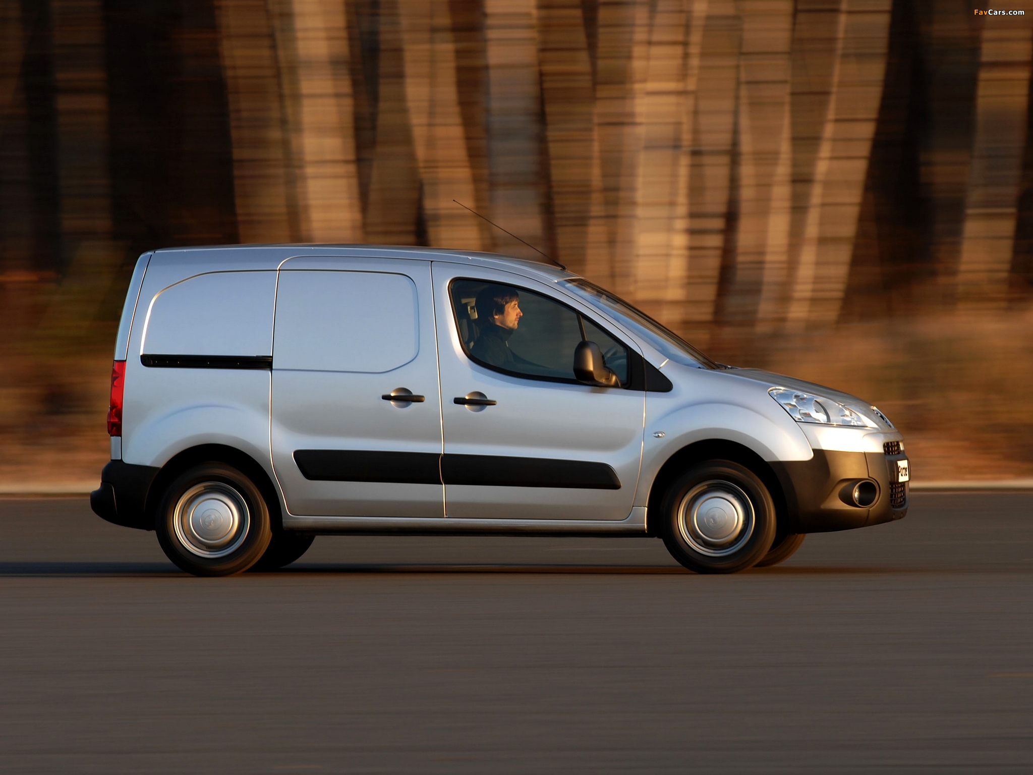 Peugeot Partner Van 2008–12 photos (2048 x 1536)