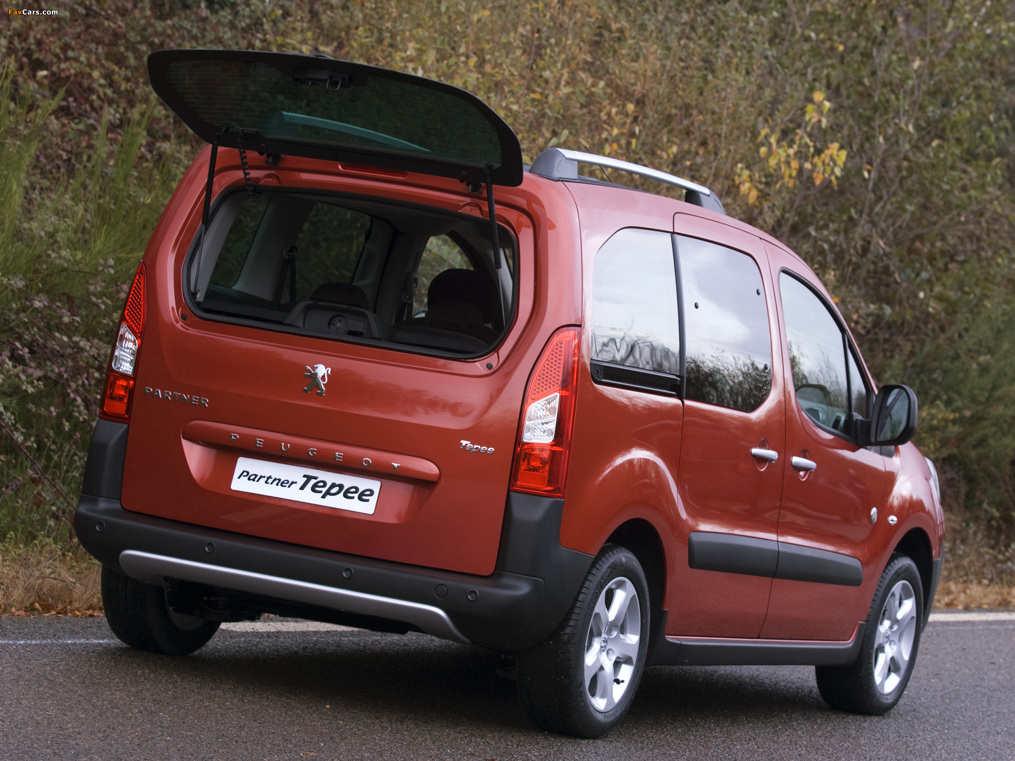 Peugeot Partner Tepee Outdoor Pack 2010 pictures (2048 x 1536)