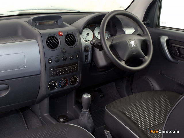 Photos of Peugeot Partner ZA-spec 2002–08 (640 x 480)