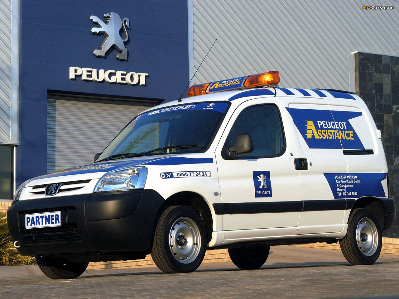 Pictures of Peugeot Partner Assistance Van 2002–08 (1280 x 960)