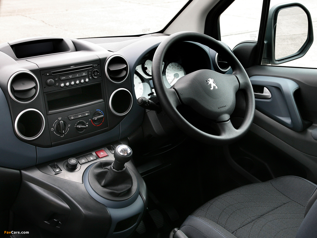 Pictures of Peugeot Partner Tepee UK-spec 2008–12 (1280 x 960)