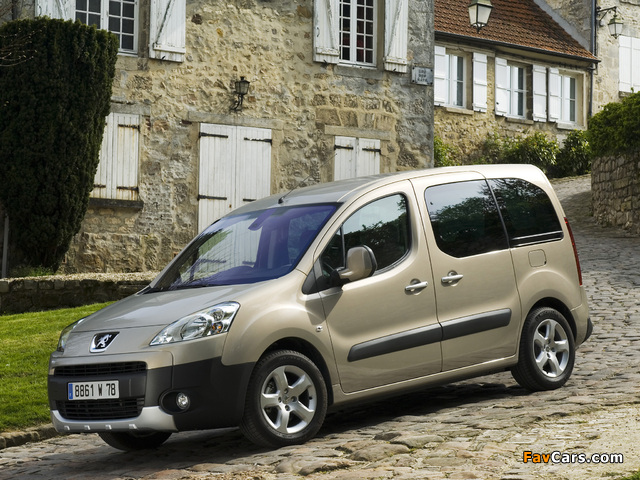Peugeot Partner Tepee 2008–12 wallpapers (640 x 480)
