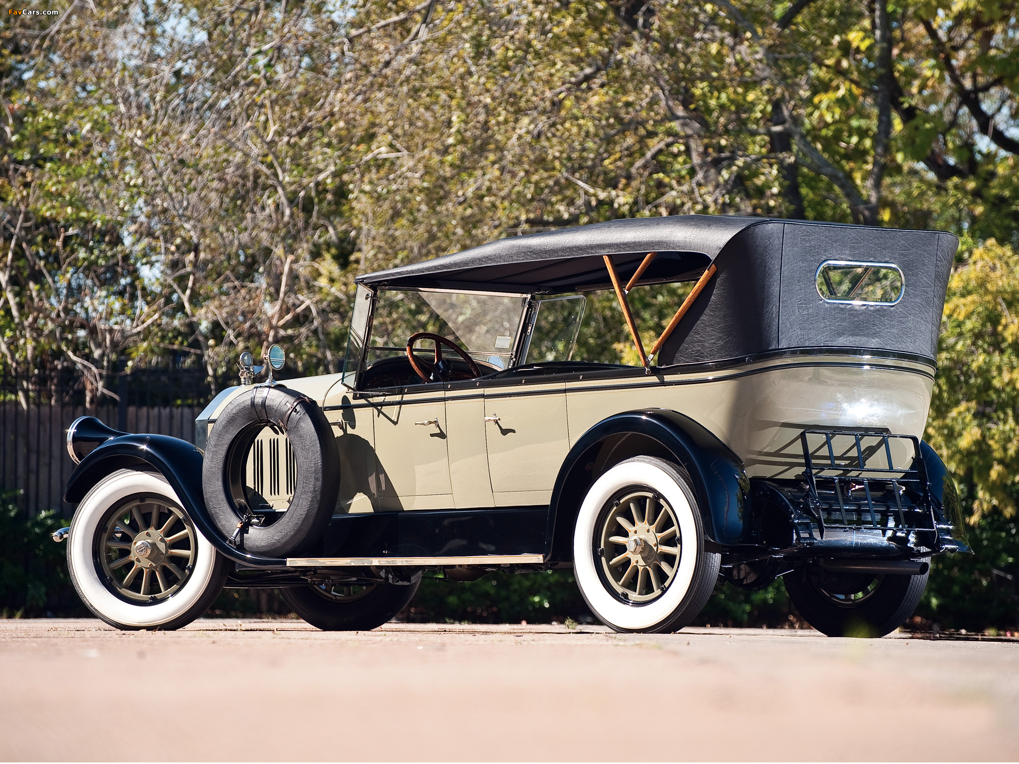 Pierce-Arrow Model 36 Touring 1928– photos (2048 x 1536)