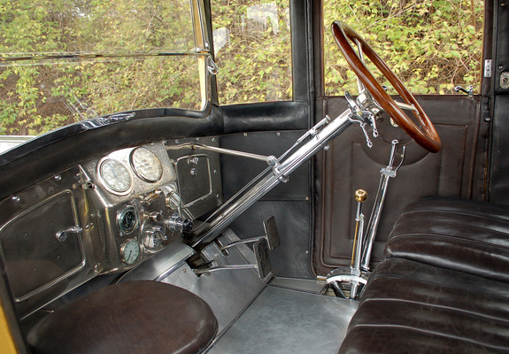 Photos of Pierce-Arrow Model 48 2/3-passenger Coupe (Series 51) 19
