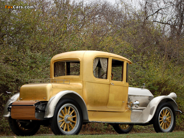 Pierce-Arrow Model 48 2/3-passenger Coupe (Series 51) 1920 images (640 x 480)