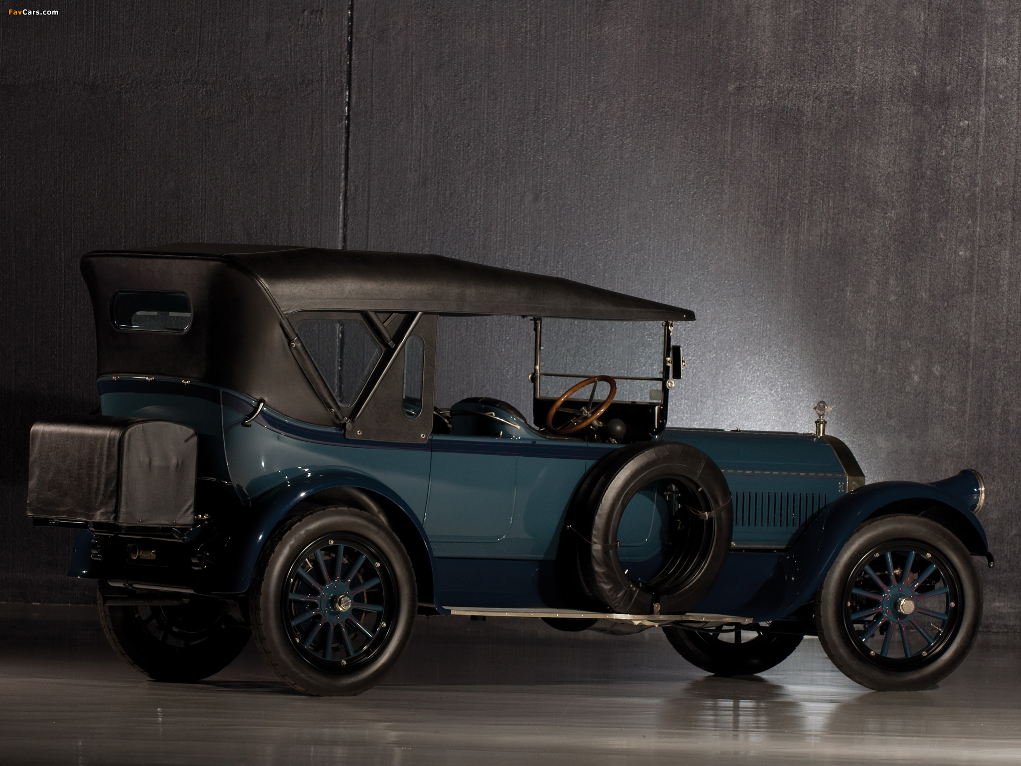 Images of Pierce-Arrow Model 66 Touring 1917 (2048 x 1536)